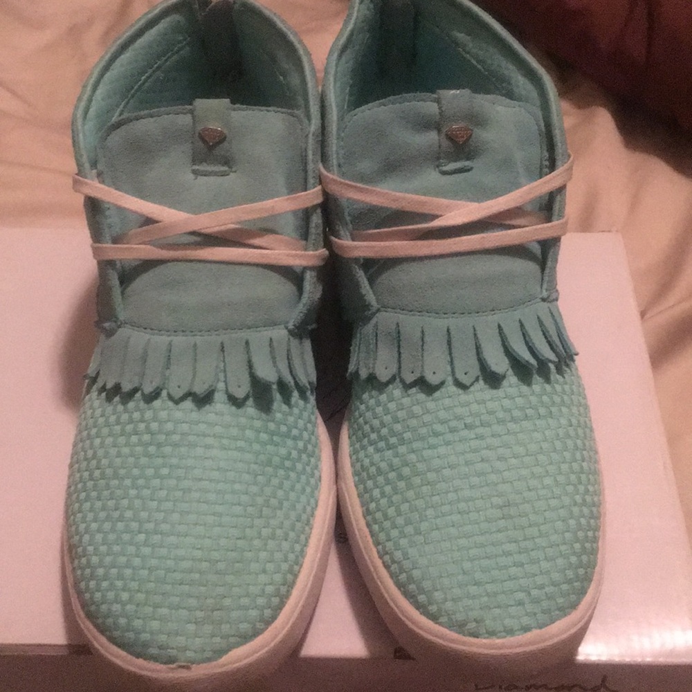 Diamond Supply Co. - Picture 5 of 6